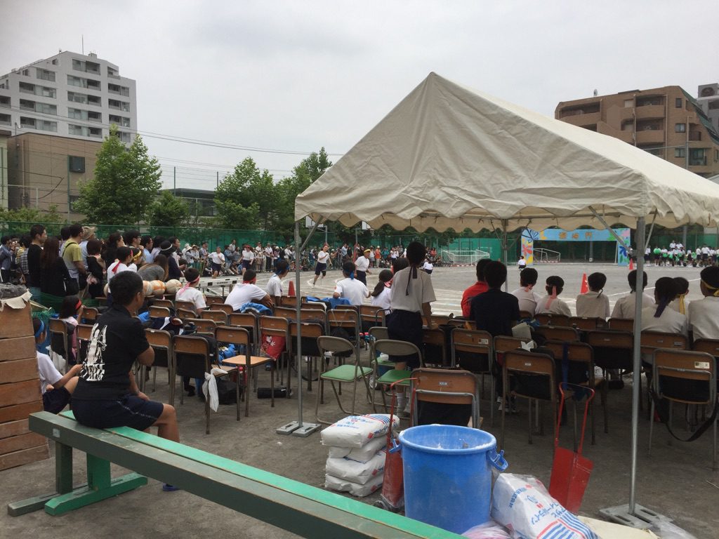 小学生運動会裸 